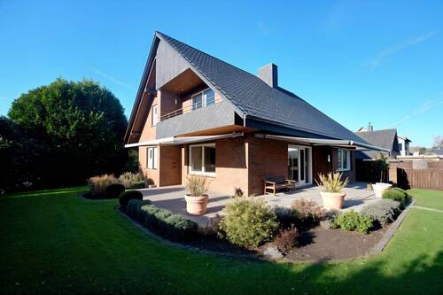 T2254 Terrasse mit Markisen - Einfamilienhaus mit 162,00 m&sup2; in Twistringen zum Kaufen