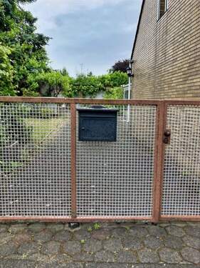 Garten / Einfahrt - Grundstück zum Kaufen in Duisburg