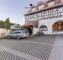 Charmante 2,5-Zimmer Wohnung in denkmalgeschütztem Haus - saniert, zentral und ruhig in Illingen!