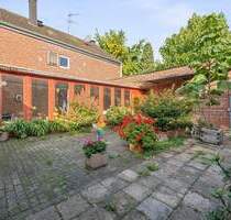 Modernisierte Doppelhaushälfte mit Wintergarten & XL-Garten - Korschenbroich Glehn