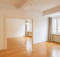 Carlstadt: Hochwertig ausgestattete Altbauwohnung in bester Lage - Düsseldorf