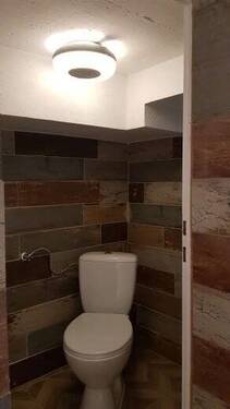 WC - Halle in Köln zum Kaufen