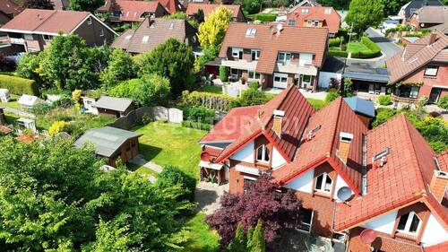 Luftfoto - 3 Zimmer Mehrfamilienhaus, Wohnhaus zum Kaufen in Schortens