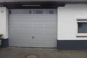 8. Garage mit Personentür - 
