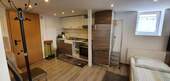 Studio mit Einbauküche - 