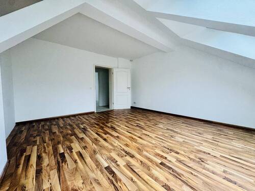 Zimmer 4 - 