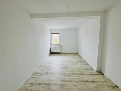 Zimmer 3 - 