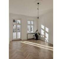 Stilvoll sanierte Altbauwohnung mit Süd-Ausrichtung und Balkon im beliebten Winsviertel - Berlin Prenzlauer Berg