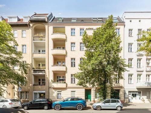 Courtyard Mood - 2 Zimmer Etagenwohnung zum Kaufen in Berlin