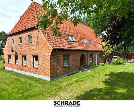 ...für Landluftliebhaber - Mehrfamilienhaus, Wohnhaus mit 485,00 m² in Waren (Müritz) zum Kaufen