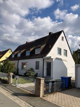 Ansicht - Siedlerhaus mit Potenzial - viel Platz zum Gestalten und Verwirklichen