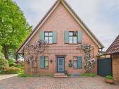 Eingang - 5 Zimmer Einfamilienhaus zum Kaufen in Horst (Holstein)