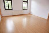 Wohnzimmer - 2 Zimmer Etagenwohnung zur Miete in Chemnitz