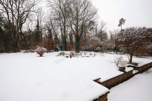 GARTEN IN WALDRANDLAGE - 7 Zimmer Einfamilienhaus zum Kaufen in Darmstadt