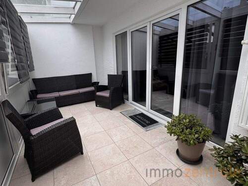 4CDDE34F-A904-4DC2-998D-A5BE9CCCCC8C_1_105_c - 