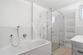 Badezimmer - weiterer_Blick - 