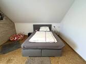 Schlafzimmer DG - 