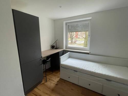 Schlafen.jpg - Moderne, Möblierte WG Zimmer in zentraler Lage!