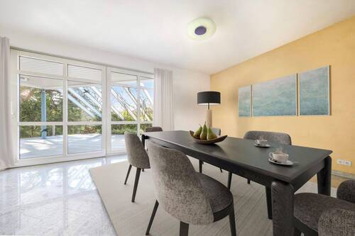 Essbereich virtuell möbliert - 