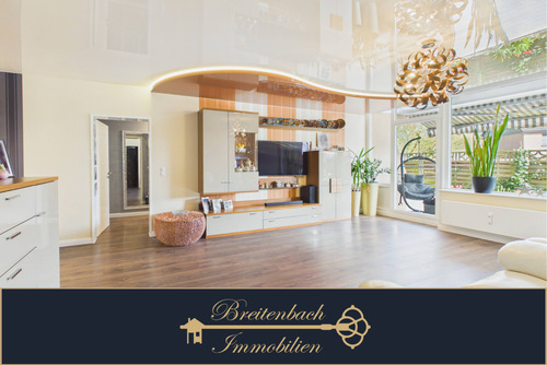 Breitenbach • Immobilien - Bremen - Arbergen . 4 Zimmer Erdgeschosswohnung mit hochwertiger Modernisierung & großer Terrasse