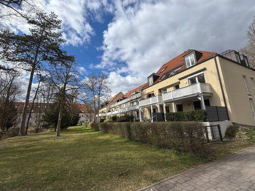 Gesamtwohnanlage - Etagenwohnung mit 64,00 m&sup2; in Rudolstadt zum Kaufen
