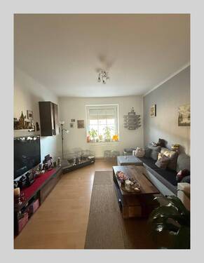 Wohnzimmer - 2 Zimmer Etagenwohnung zur Miete in Lüdenscheid
