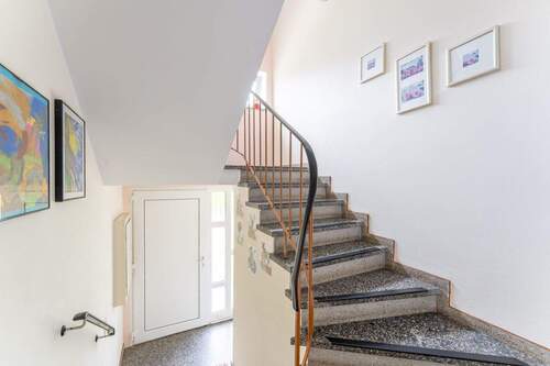 Hausflur - 6 Zimmer Mehrfamilienhaus, Wohnhaus zum Kaufen in Kempen