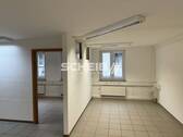 Bildschirmarbeitsplatz gerechte Beleuchtung - Büro mit 181,90 m&sup2; in Crailsheim zur Miete