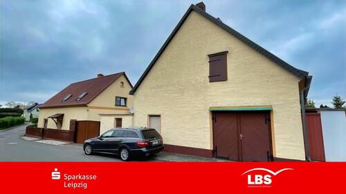 Wohnhaus mit Nebengebäude - Gemütliches Wohnen in Authausen