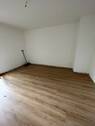 Wohnzimmer - 2 Zimmer Etagenwohnung zur Miete in Nürnberg