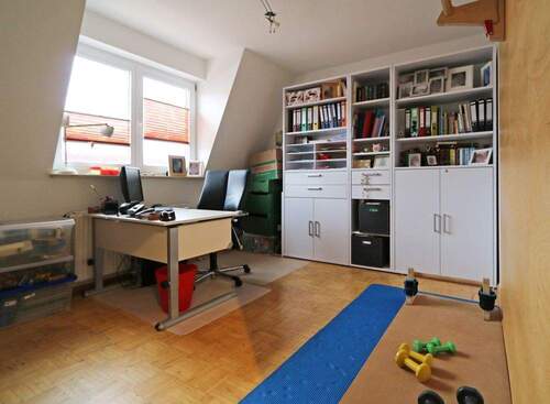 V1435 Kinderzimmer I/Büro DG - 