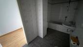 Bad aus einer anderenWhg. im Haus - Etagenwohnung mit 90,00 m&sup2; in Chemnitz zur Miete