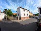 Ein ganz besonderes Angebot - 5 Zimmer Mehrfamilienhaus, Wohnhaus zum Kaufen in Groß-Umstadt / Wiebelsbach
