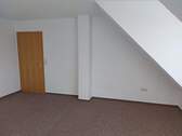 Wohnzimmer Bild 1 - 2 Zimmer Etagenwohnung zur Miete in Dessau-Roßlau