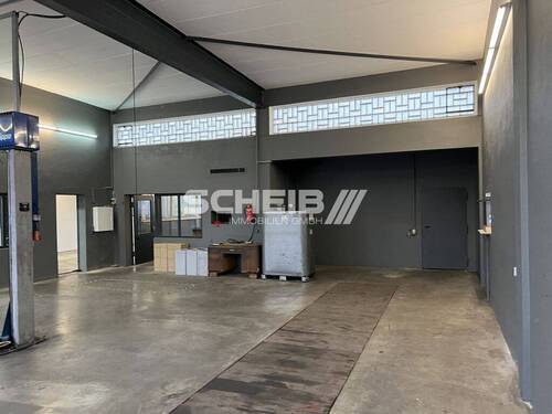 mit Grube - Halle in Ilshofen