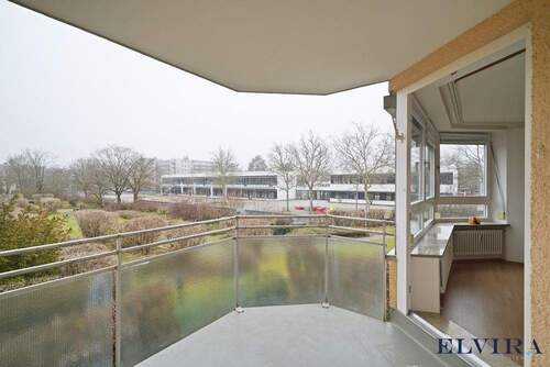 Bild 3 - 5 Zimmer Etagenwohnung in München