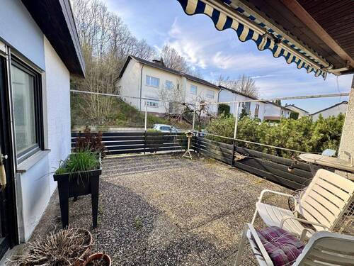 Terrasse - 6 Zimmer Einfamilienhaus zum Kaufen in Kaiserslautern