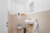 Separates WC EG Hinterhaus - 