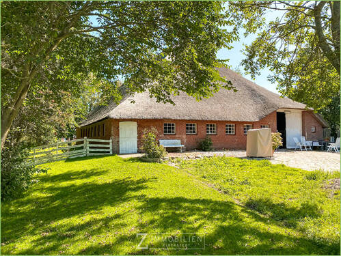 Haubarg Hinteransicht - 7 Zimmer Bauernhaus, Landhaus in Westerhever