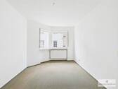 Schlafzimmer - Helle Wohnung mit Terrasse und eigenem Zugang in gepflegtem Fünfparteienhaus