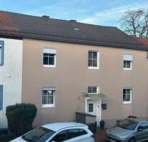Großzügiges Reihenmittelhaus mit Carport und Veranda in ruhiger Lage von Lüdenscheid (TinsbergKluse…)