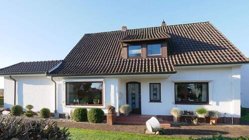 V1642 Frontansicht 3 - 7 Zimmer Einfamilienhaus zum Kaufen in Twistringen / Heiligenloh