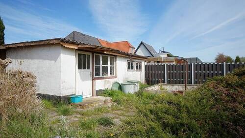 Garagen mit Tür zum Garten - 