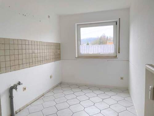 Küche - 3 Zimmer Etagenwohnung in Wallmerod