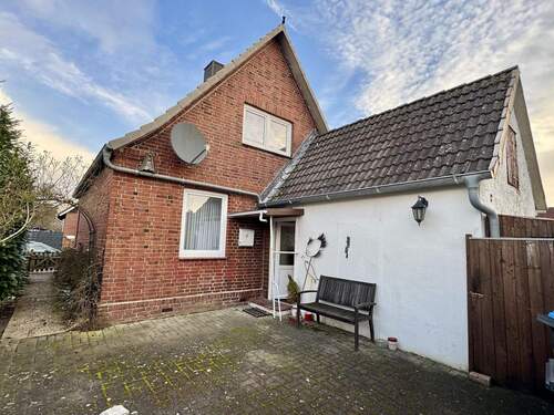 Rückansicht - 3 Zimmer Einfamilienhaus in Krempe