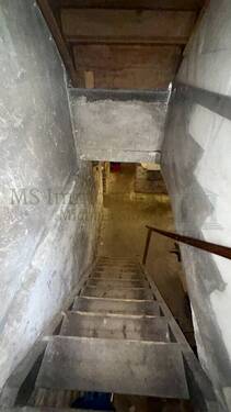 KG Treppe Ansicht 1 - 