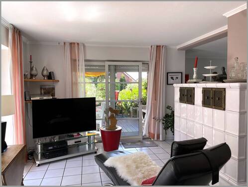 Wohnzimmer mit Kachelofen - 