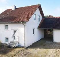 Familienglück mit schönem Grundstück und reichlich Platz für Ihre persönlichen Wünsche - Langenenslingen