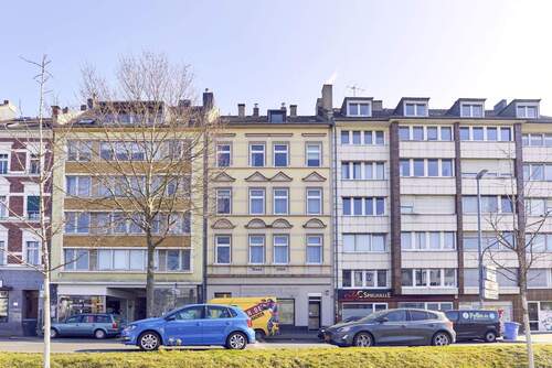 Hausansicht - Top gepflegtes Wohn-Geschäftshaus in Düsseldorf-Friedrichstadt!