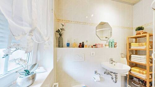 Badezimmer Erdgeschoss - 